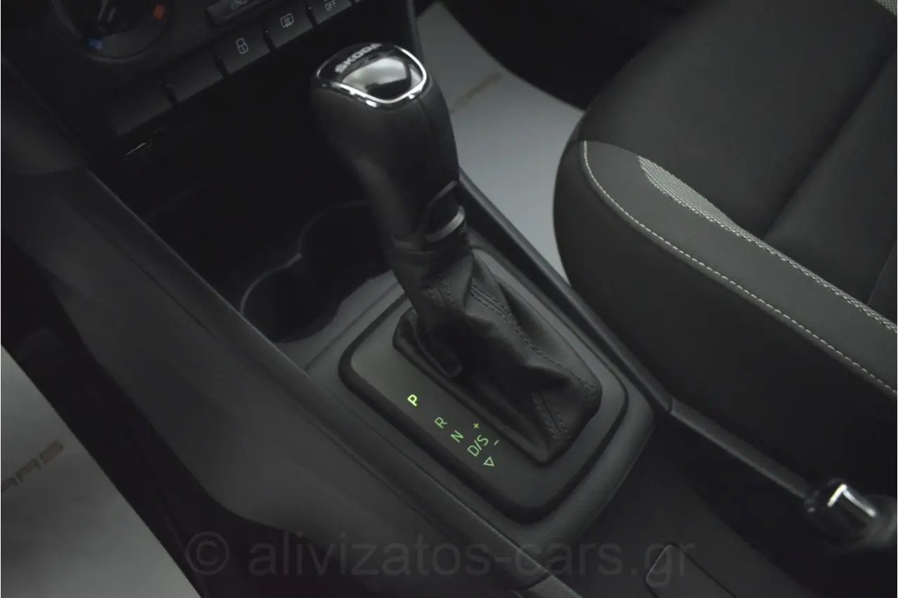 Skoda Rapid - View 3