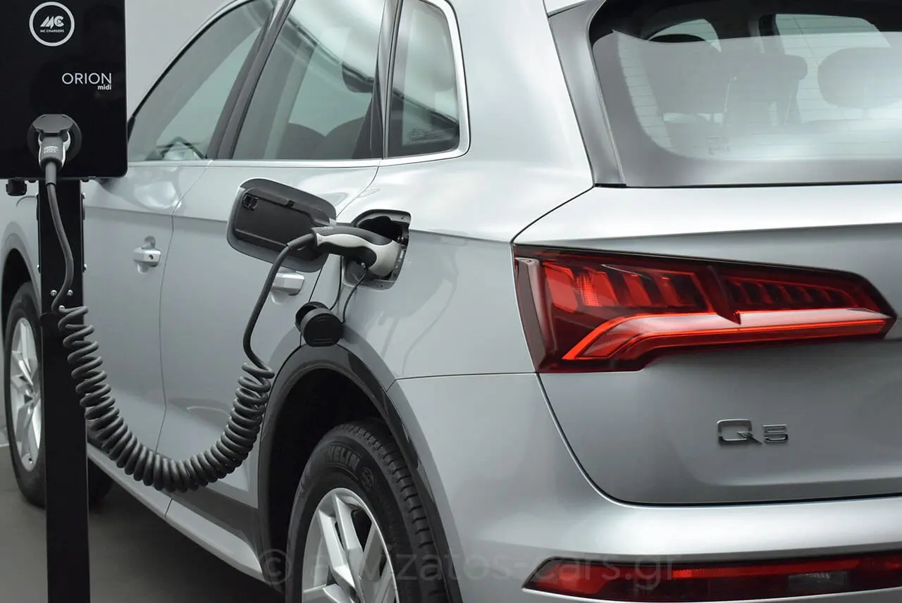 Audi Q5 - View 2