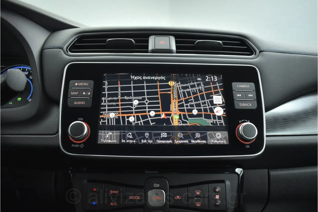 Nissan Leaf - View 3