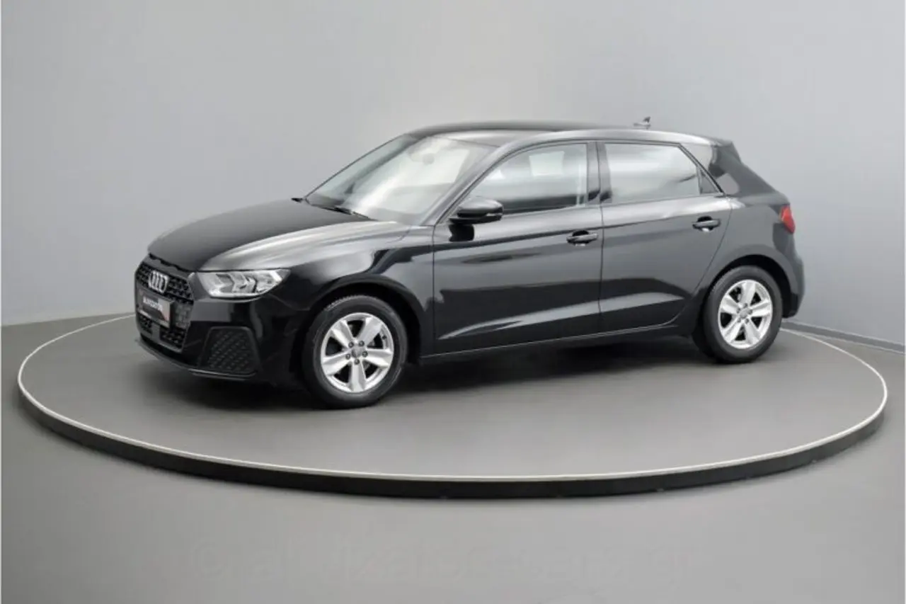 https://cdn.autoq.gr/websites/alivizatos-cars.gr/images/vehicles/2300053/web_00006-audi-a1-sportback-30-tfsi-automato-advanced-768x512.jpg