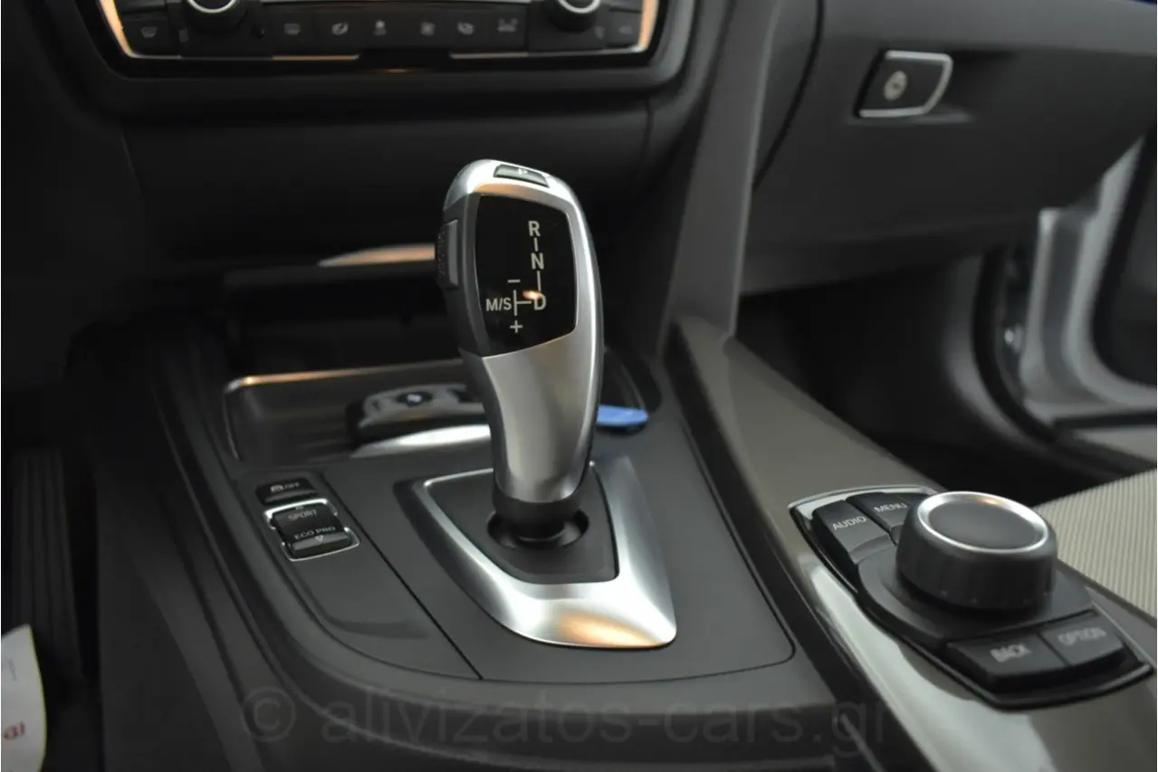 BMW 4 Series - View 2