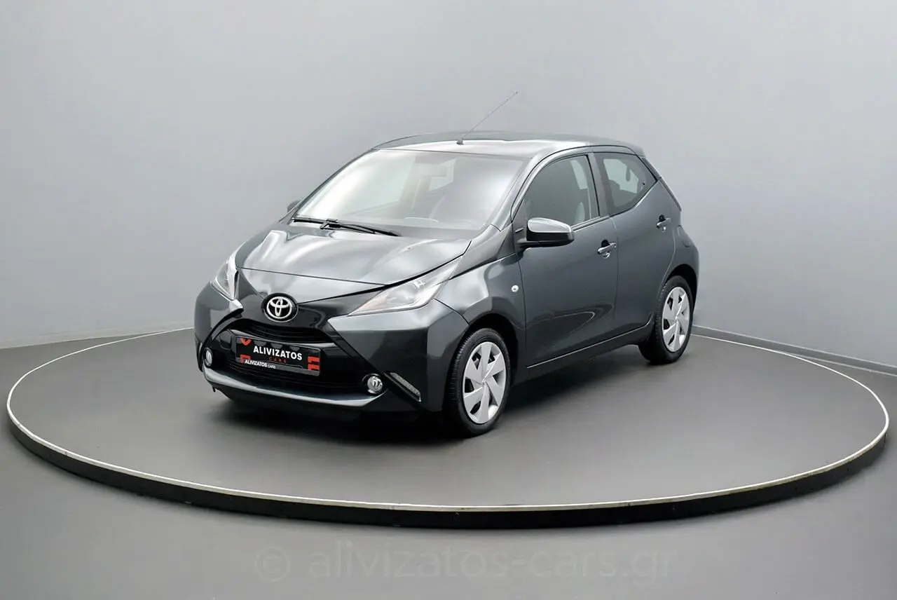 Toyota Aygo - View 2