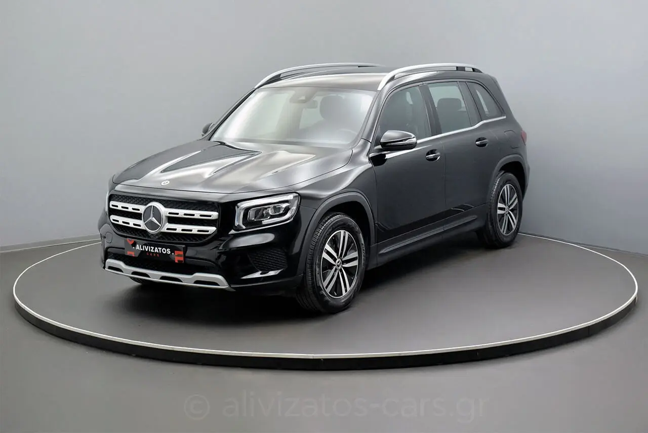 Mercedes-Benz GLB - View 2