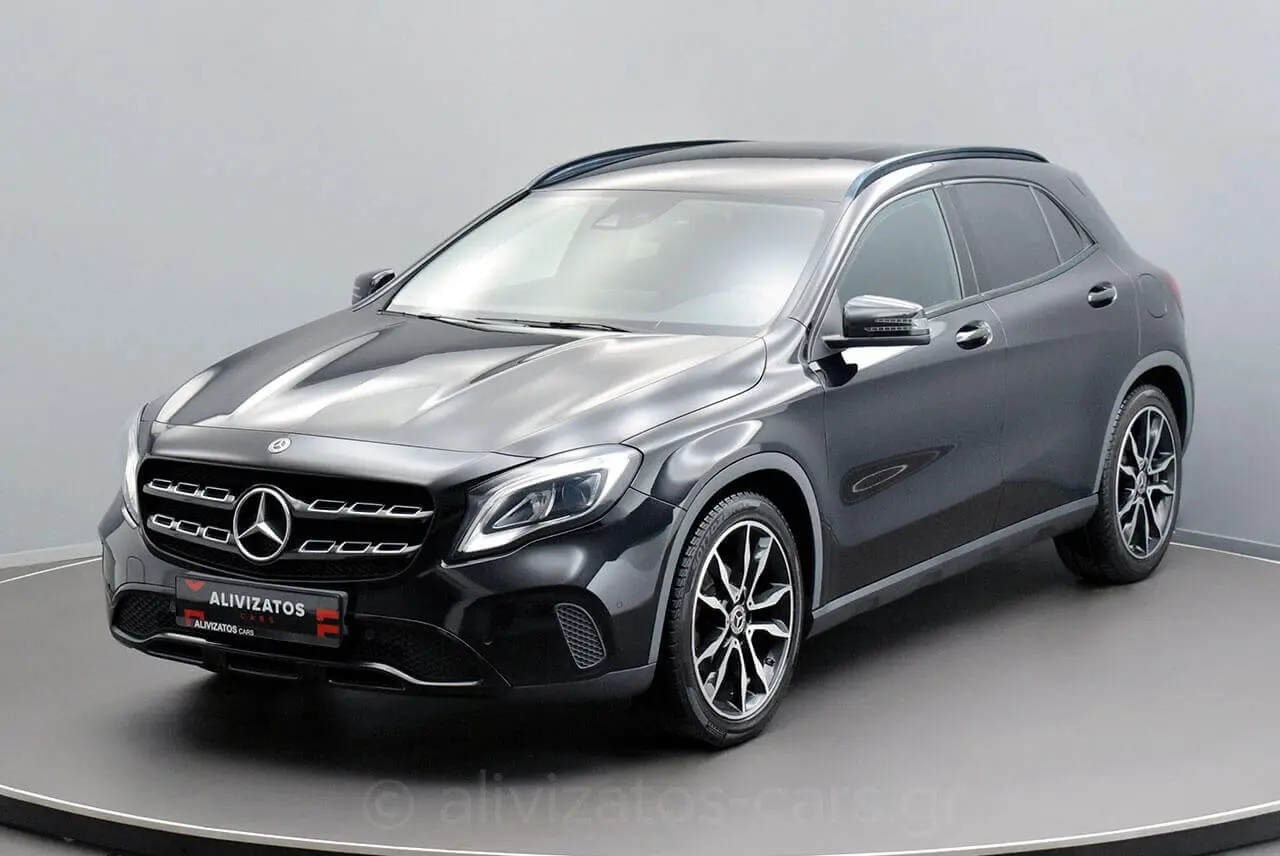 Mercedes-Benz GLA - View 1