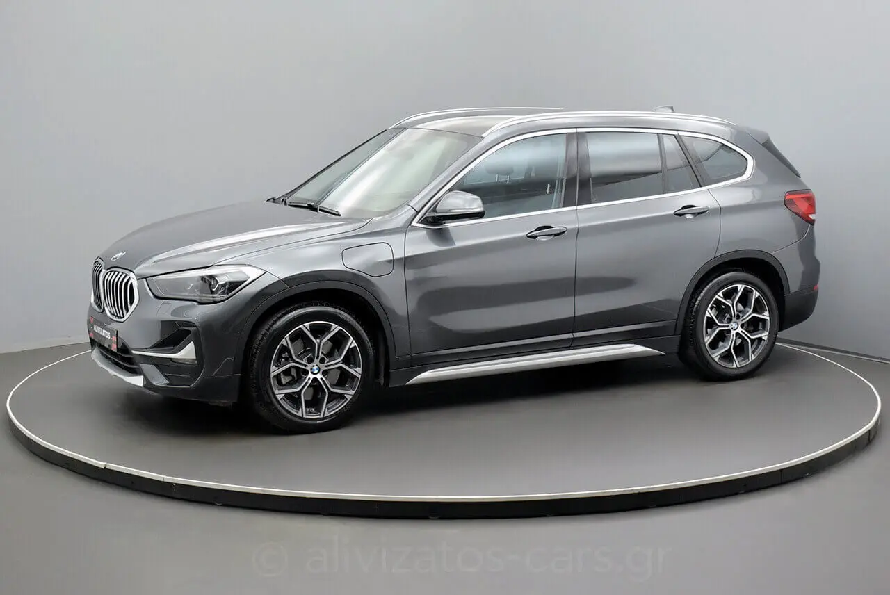 BMW X1 - View 3