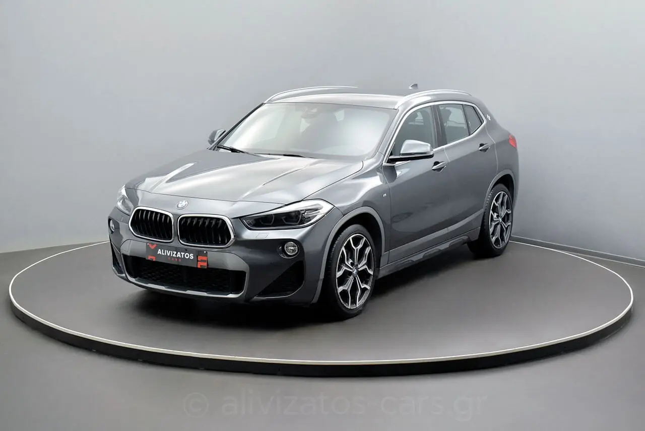 BMW X2 - View 2