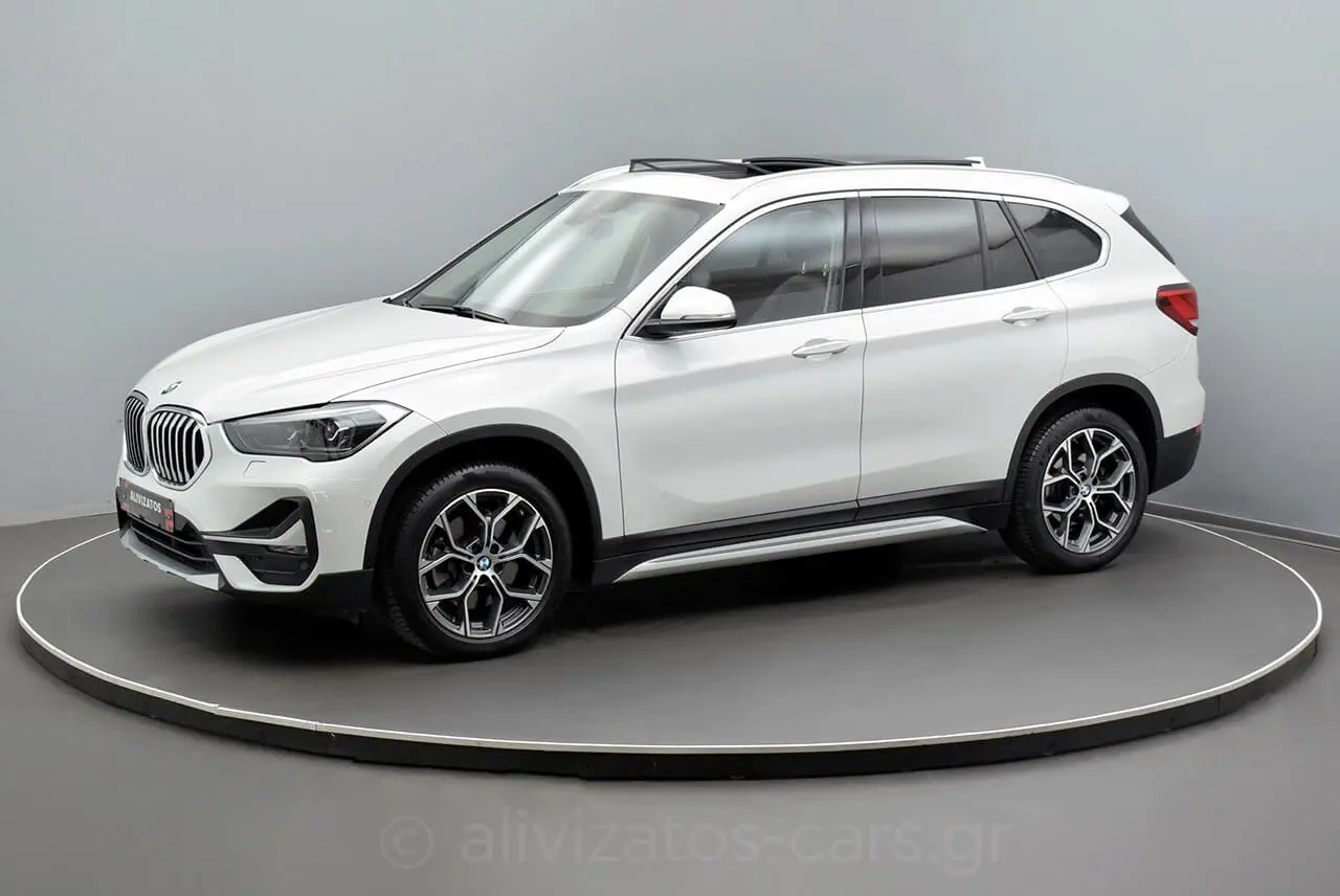 BMW X1 - View 3