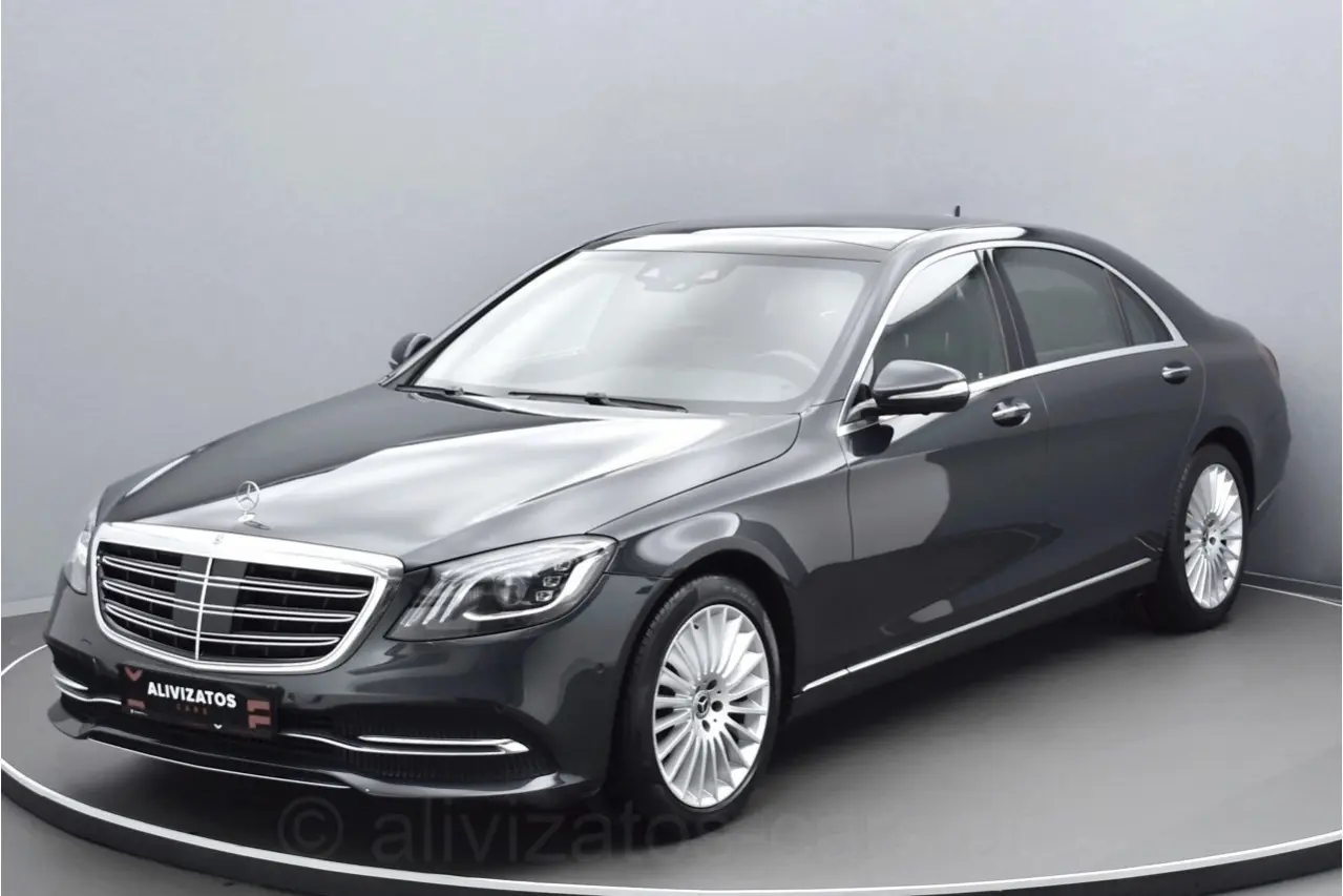 Mercedes-Benz S-class - View 1