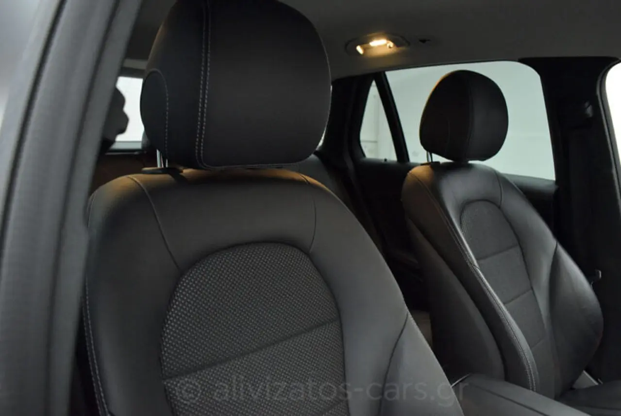 https://cdn.autoq.gr/websites/alivizatos-cars.gr/images/vehicles/8636/mercedes-benz-glc-300-4matic-9g-tronic-plug-in-diesel-facelift-8636-20-768x514.jpg