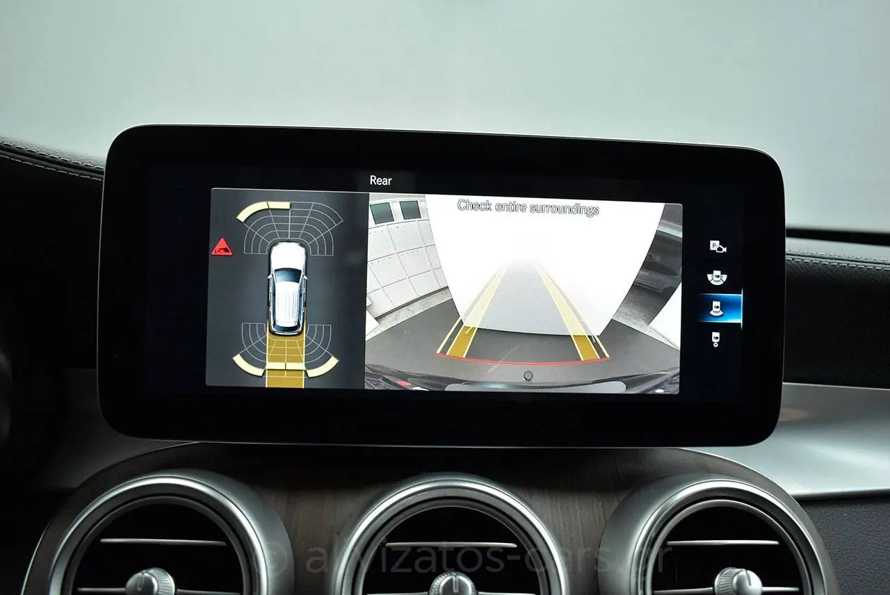 https://cdn.autoq.gr/websites/alivizatos-cars.gr/images/vehicles/8636/mercedes-benz-glc-300-4matic-9g-tronic-plug-in-diesel-facelift-8636-42.jpg