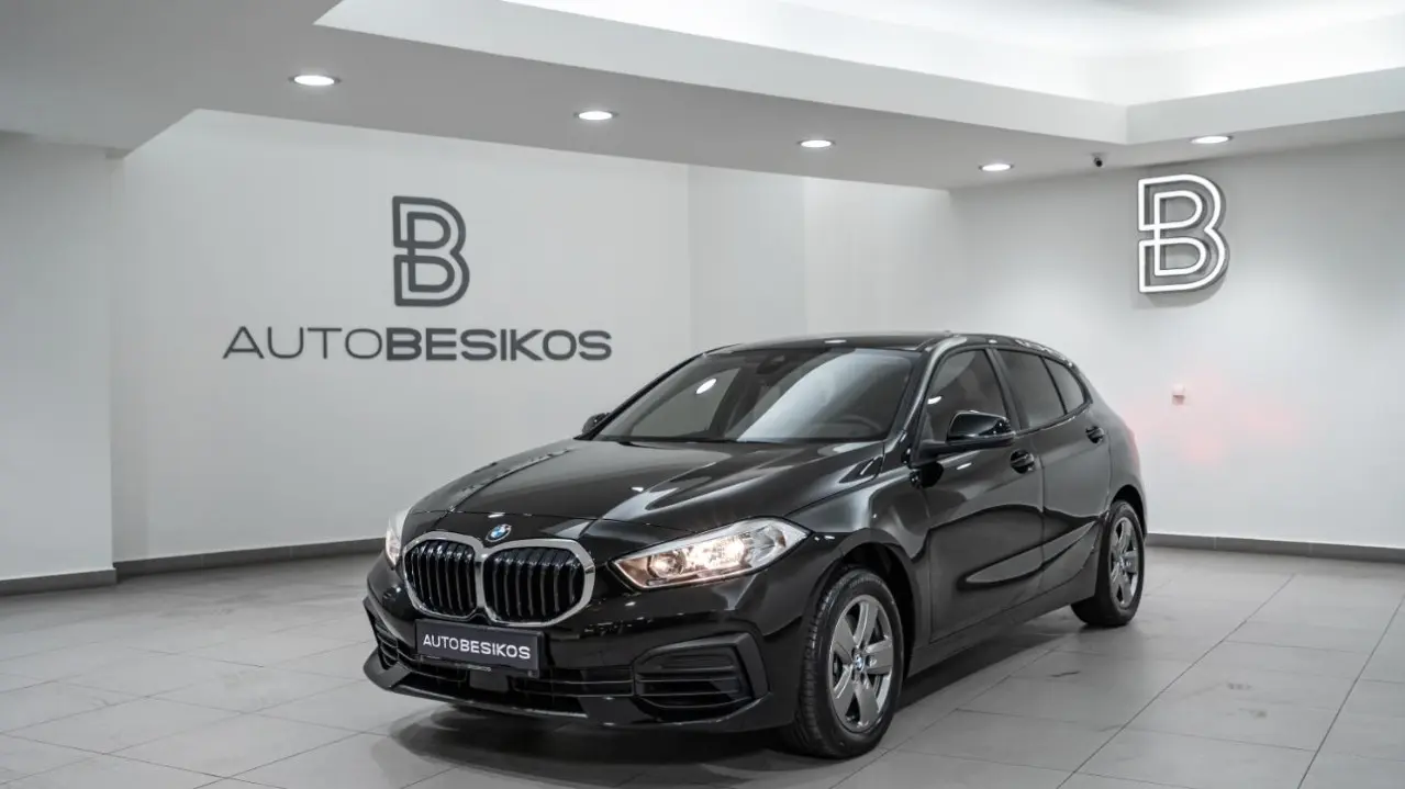 BMW 1 Series - View 3