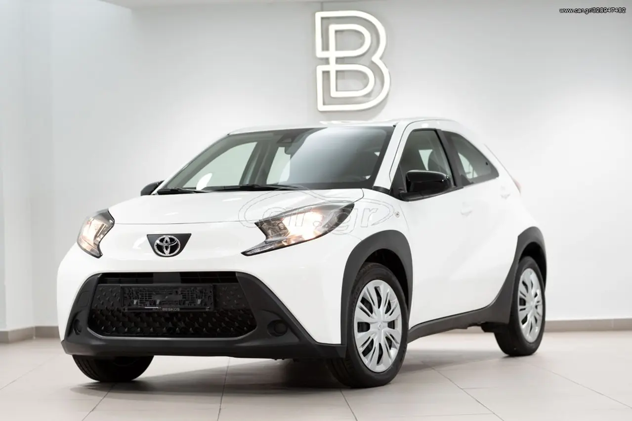 Toyota Aygo X - View 2