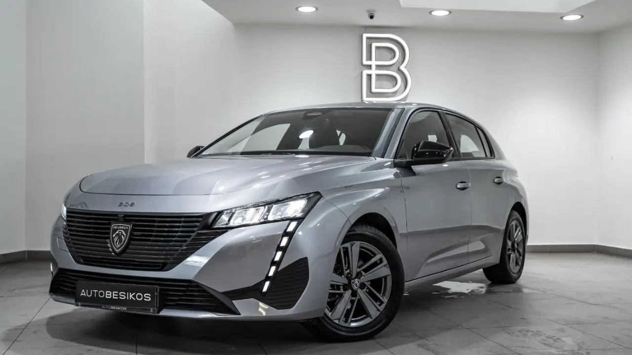 Peugeot 308 - View 2