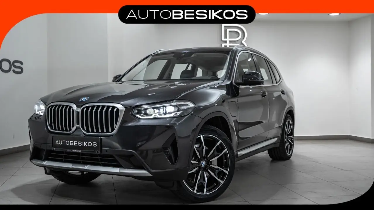BMW X3 - View 1