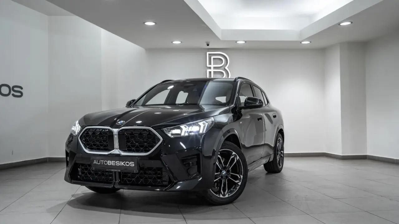 BMW X2 - View 2