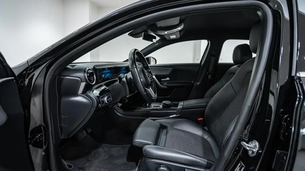 https://cdn.autoq.gr/websites/autobesikos.gr/images/vehicles/7320/0142e311-3b3a-4fd7-980b-7ba7c6d2f1ab.jpg