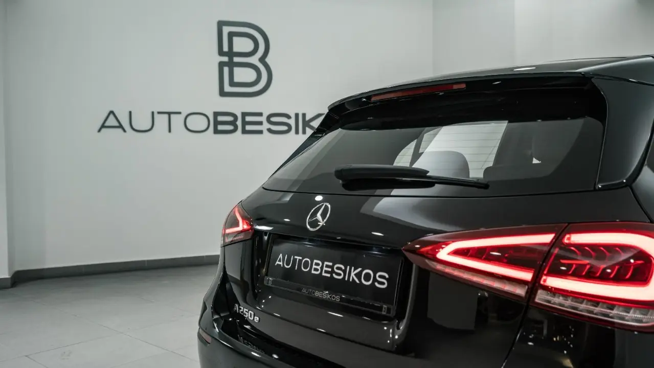 https://cdn.autoq.gr/websites/autobesikos.gr/images/vehicles/7320/b875c93f-24d1-445c-857f-13120cb4959b.jpg