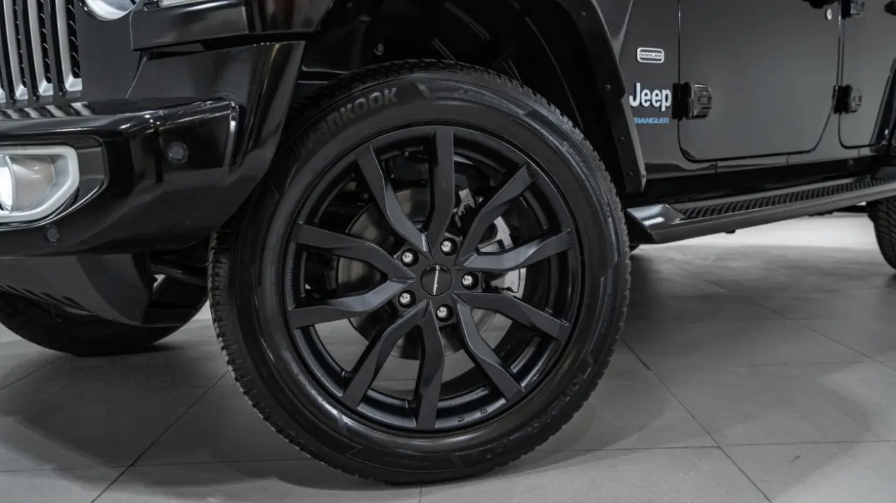https://cdn.autoq.gr/websites/autobesikos.gr/images/vehicles/7340/23060c76-15b0-4082-a00c-742e8610a999.jpg