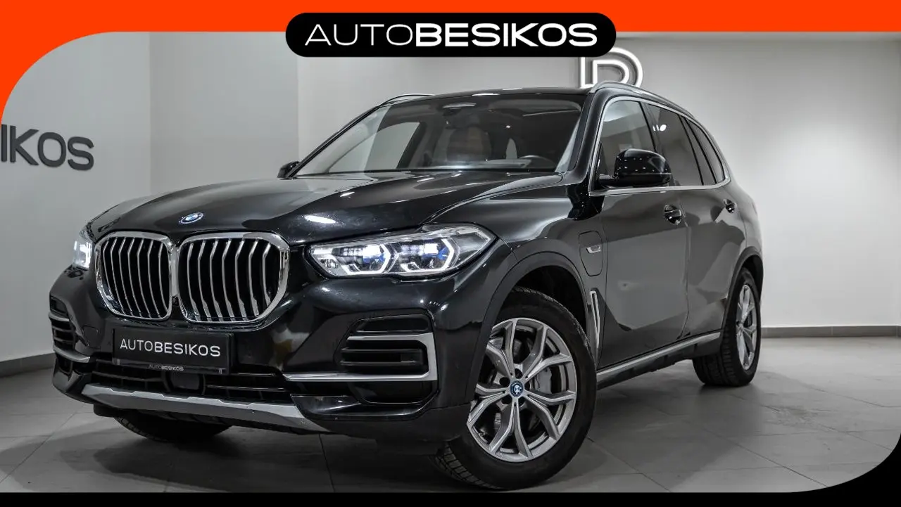 BMW X5 - View 1