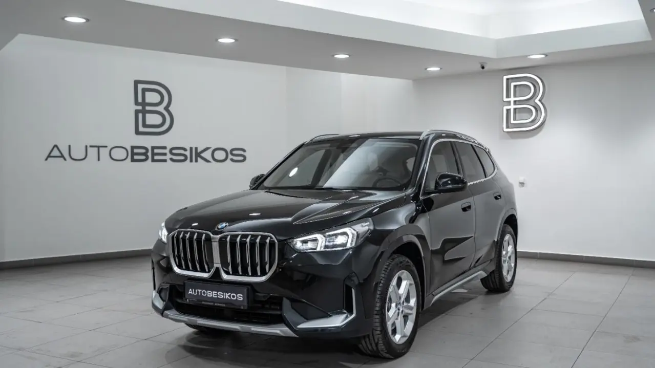 BMW X1 - View 3