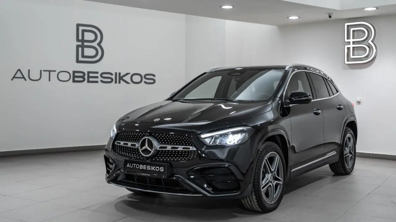 Mercedes-Benz GLA - View 3
