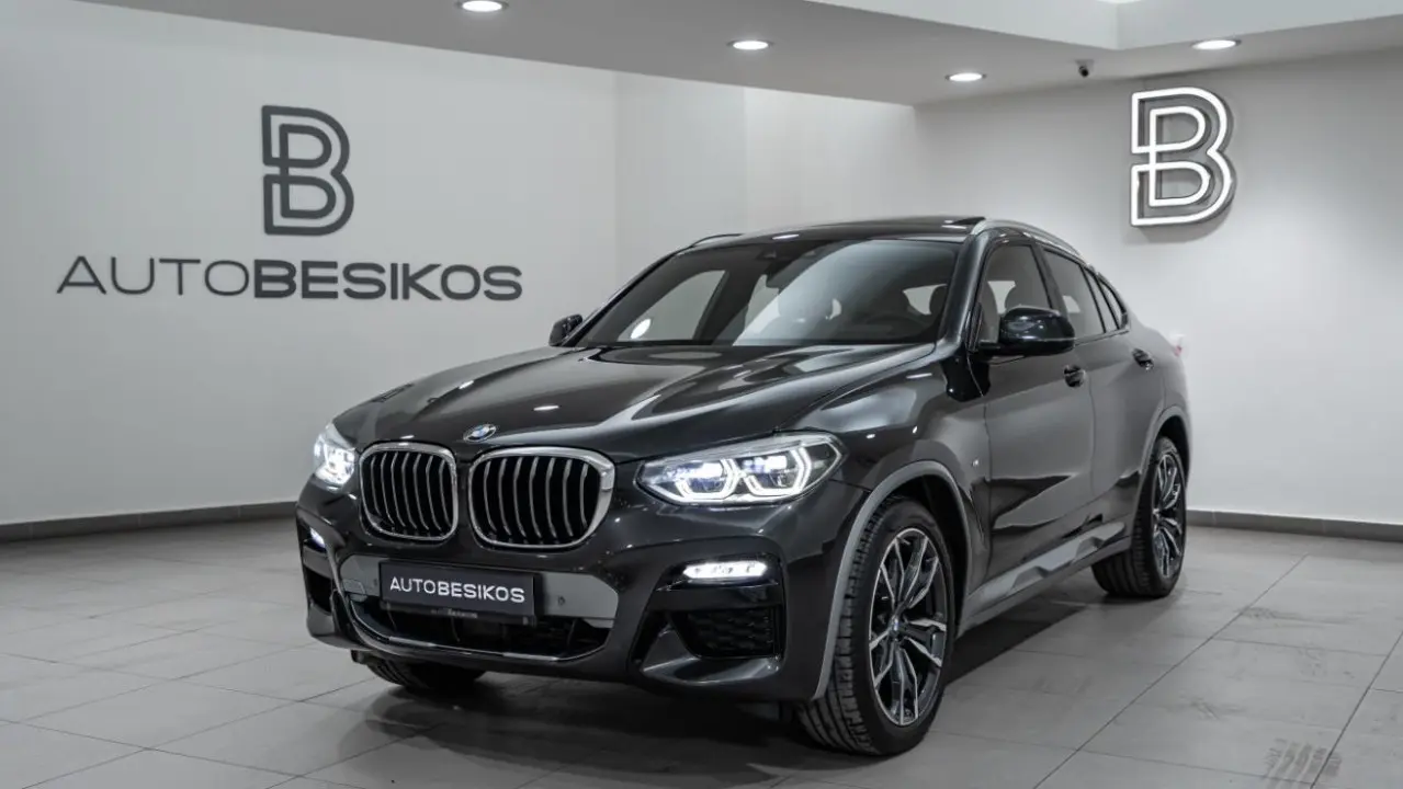 BMW X4 - View 3