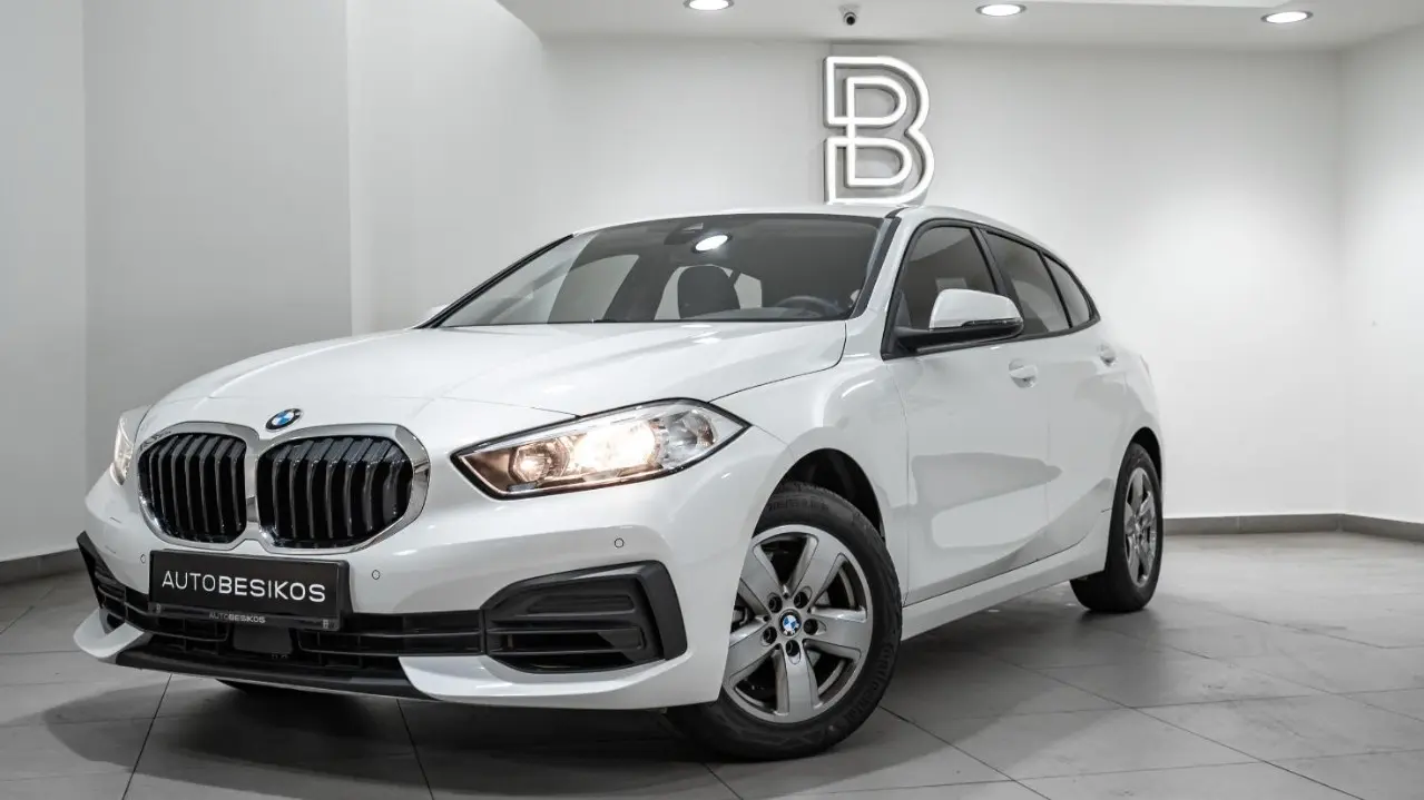 BMW 1 Series - View 2
