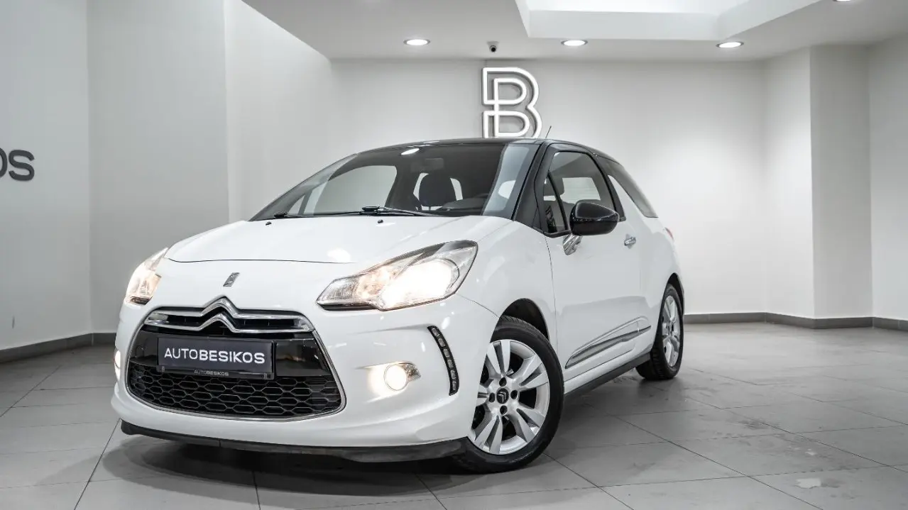 Citroen DS3 - View 2