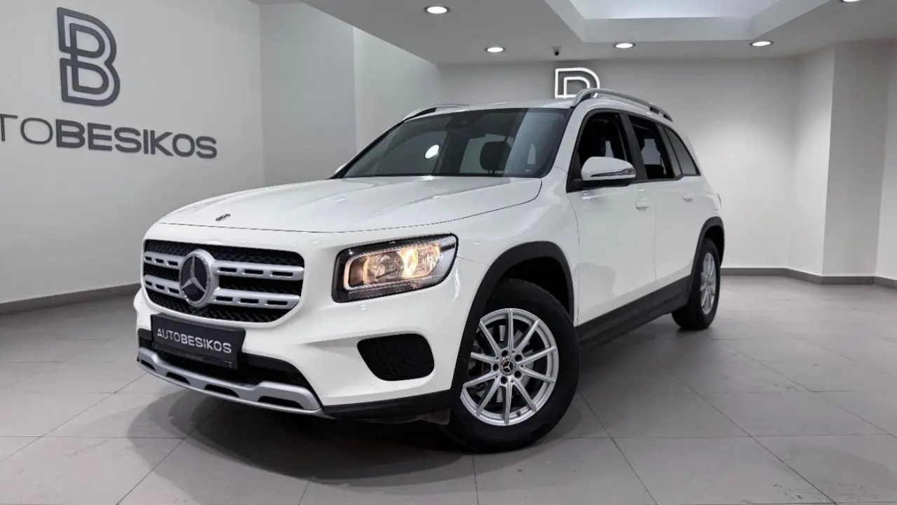 Mercedes-Benz GLB - View 2