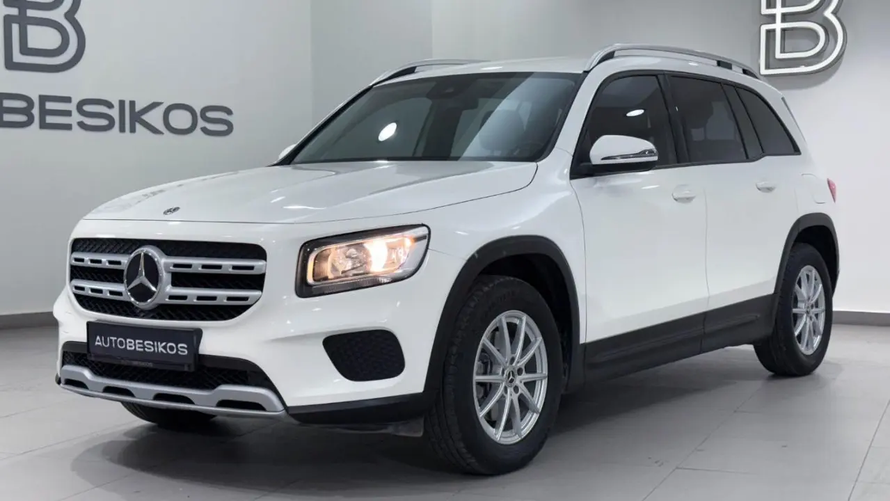 Mercedes-Benz GLB - View 3