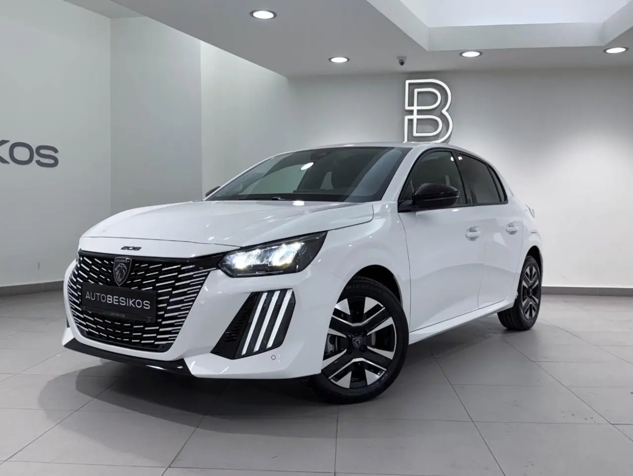 Peugeot 208 - View 2