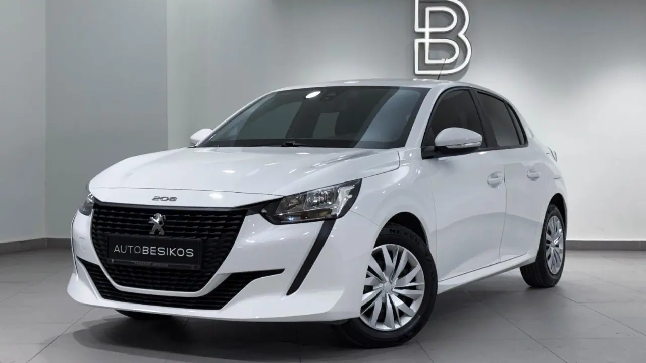 Peugeot 208 - View 2