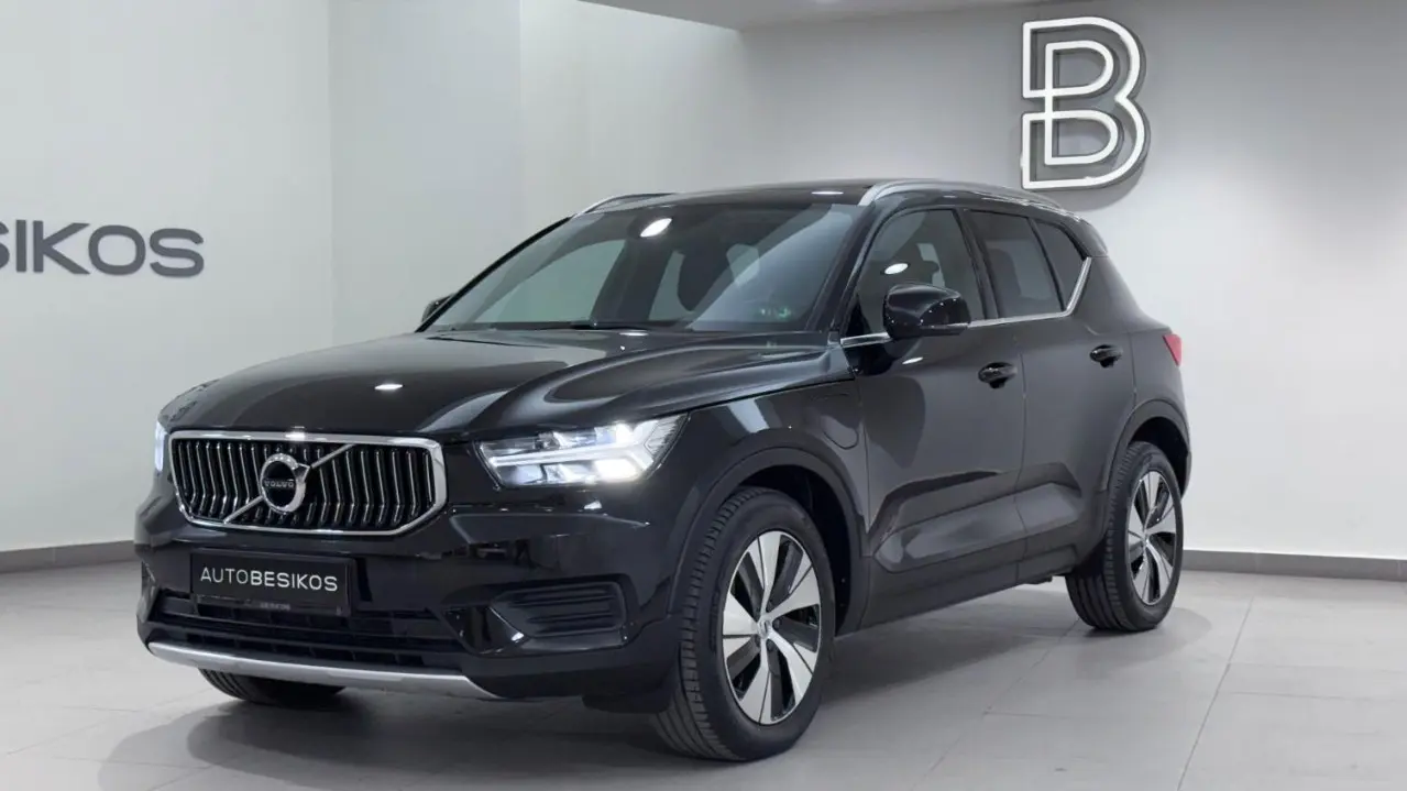 Volvo XC40 - View 3