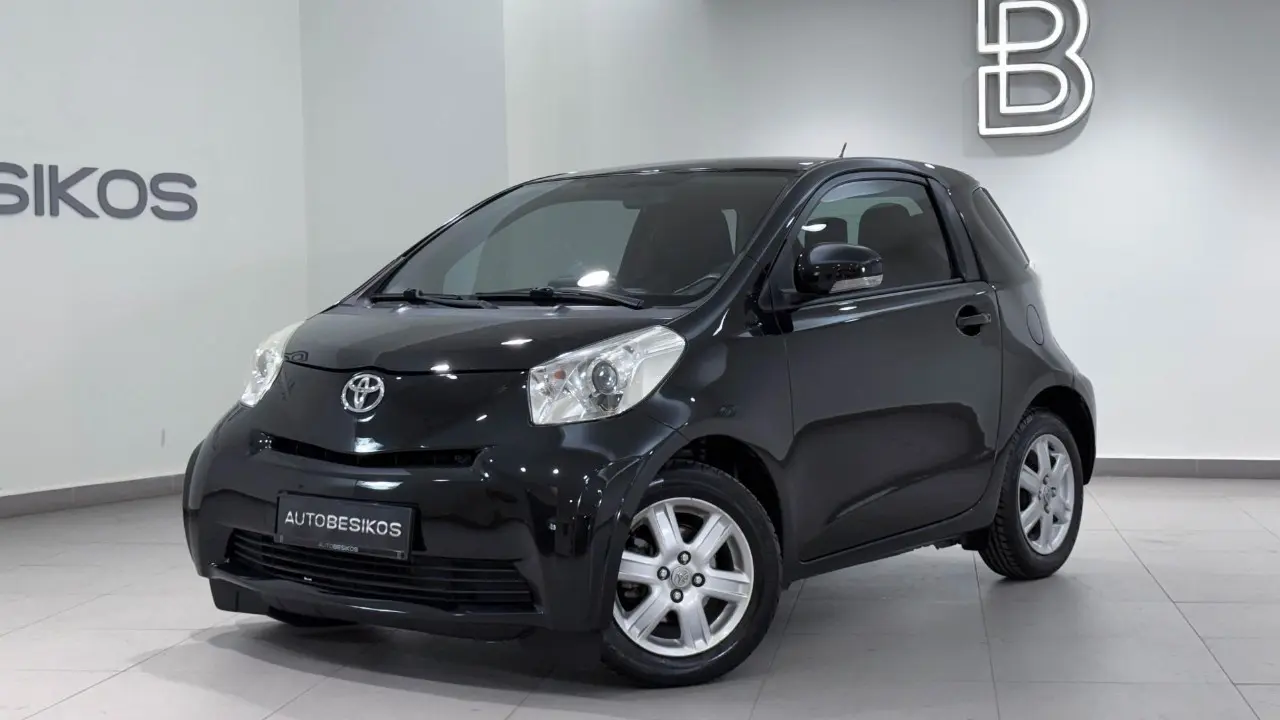 Toyota iQ - View 2