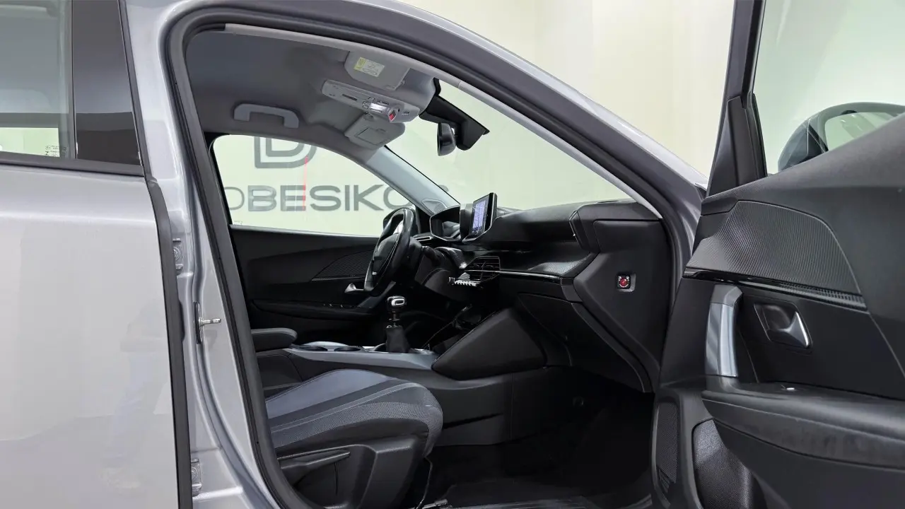 https://cdn.autoq.gr/websites/autobesikos.gr/images/vehicles/7485/5ae06e4c-43a4-4b34-bbd9-384030c63a34.jpg