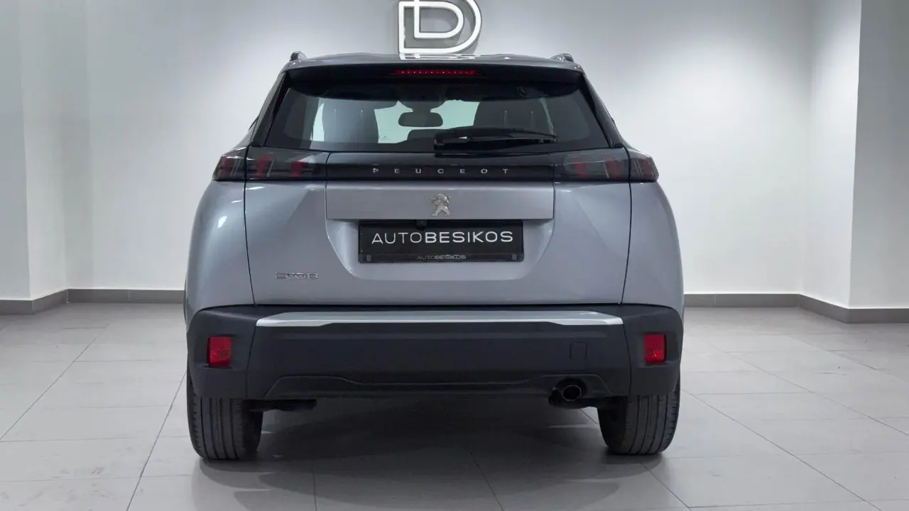 https://cdn.autoq.gr/websites/autobesikos.gr/images/vehicles/7485/7ba44e16-27db-4f16-baf8-93b577f15932.jpg