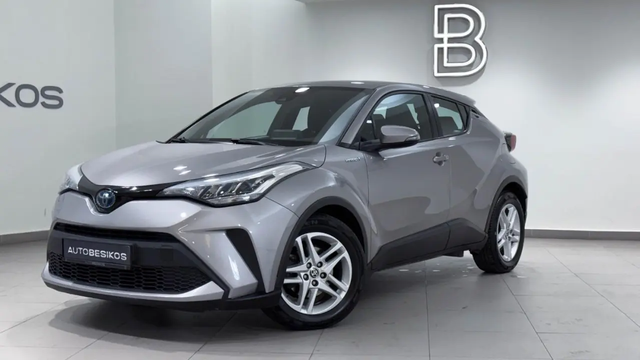 Toyota C-HR - View 2