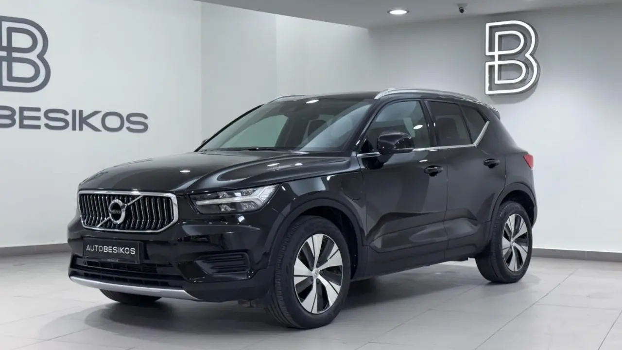 Volvo XC40 - View 3