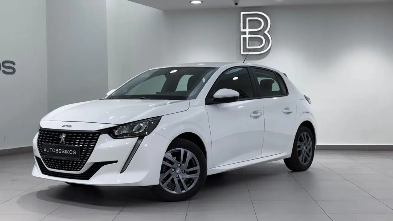 Peugeot 208 - View 2
