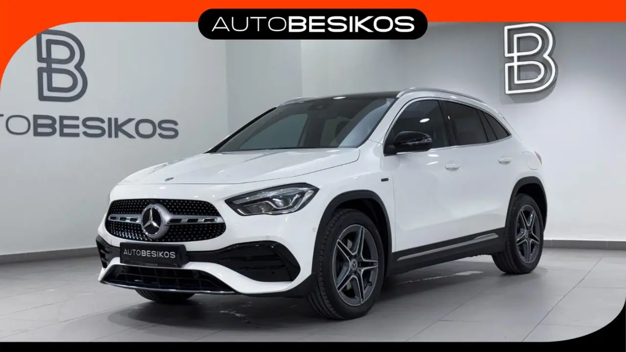 Mercedes-Benz GLA - View 1