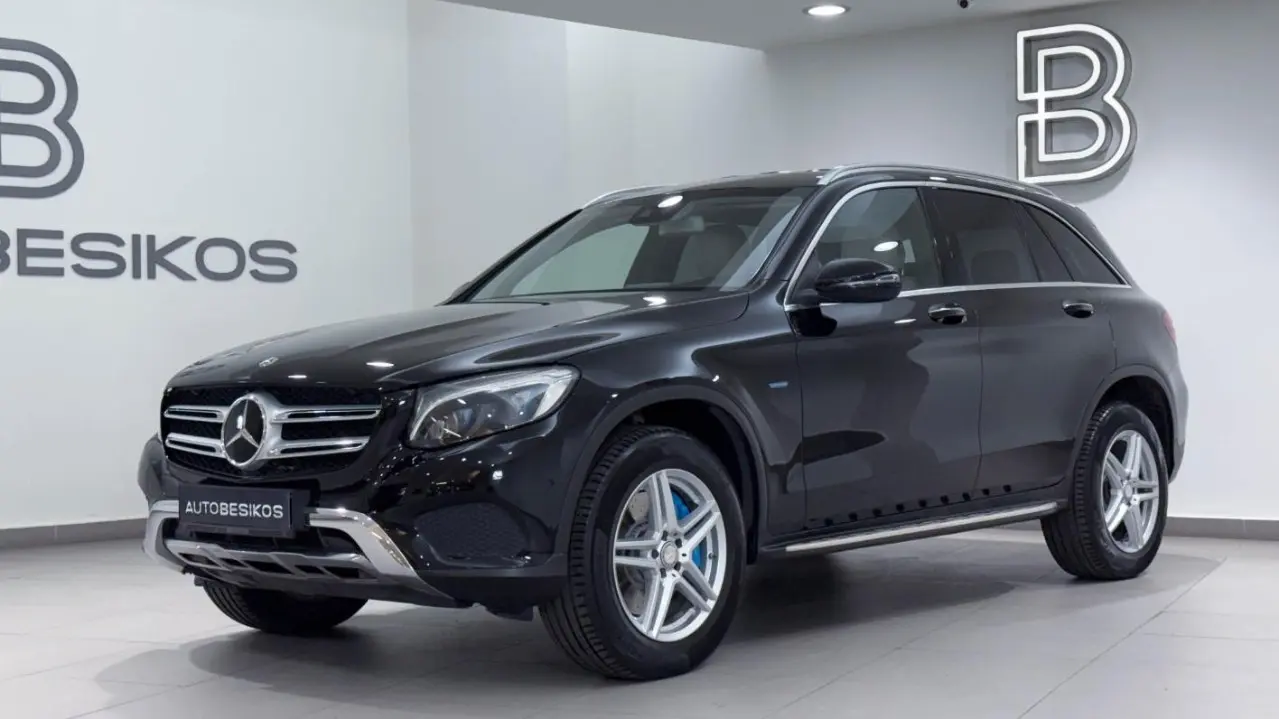 Mercedes-Benz GLC - View 3