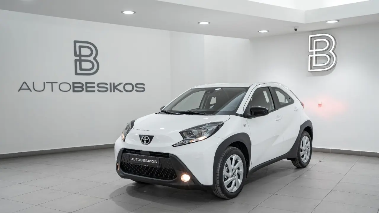 Toyota Aygo X - View 3