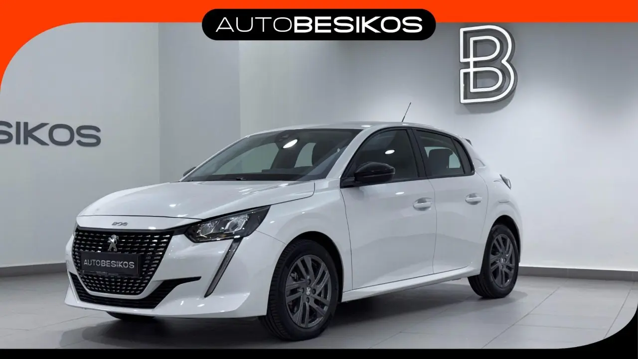 Peugeot 208 - View 1