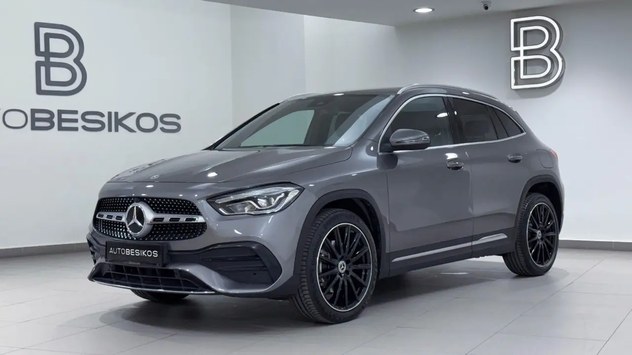 Mercedes-Benz GLA - View 3
