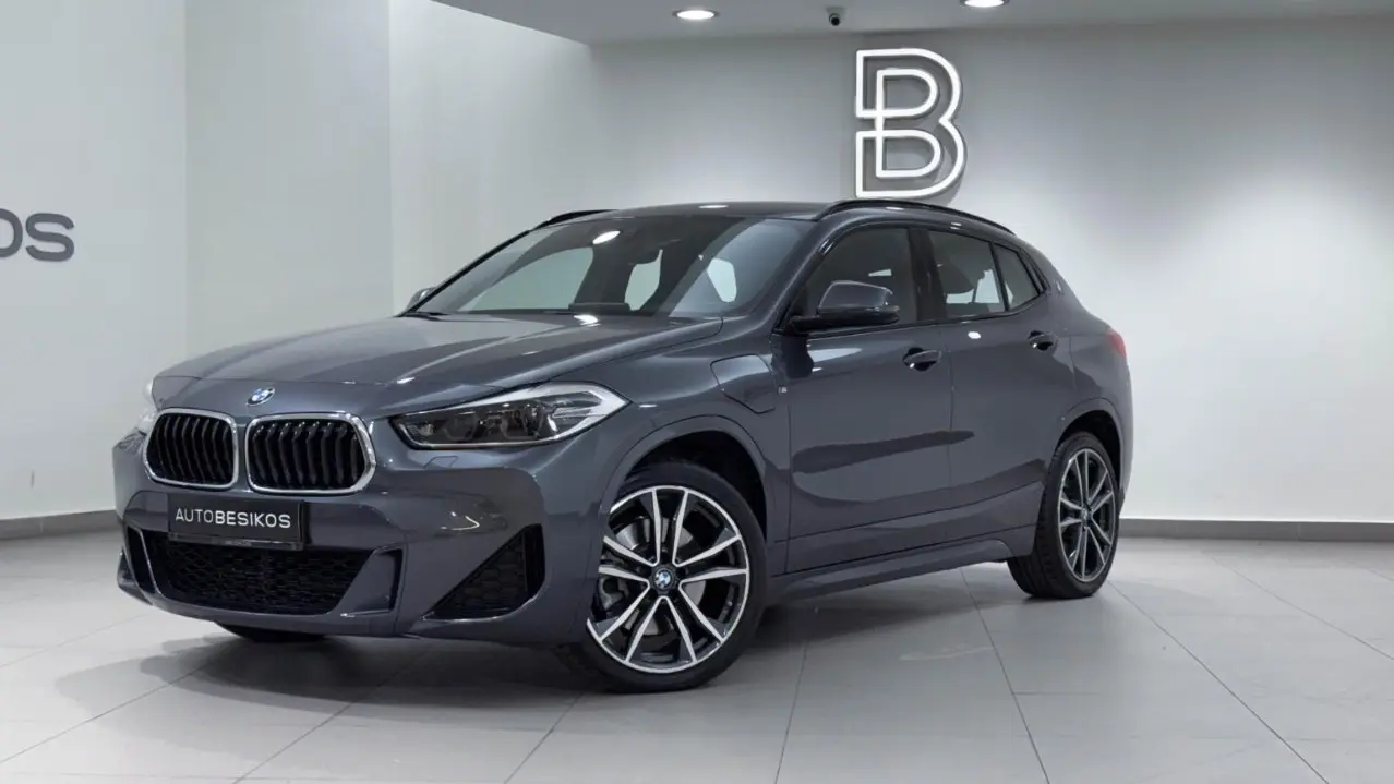 BMW X2 - View 2