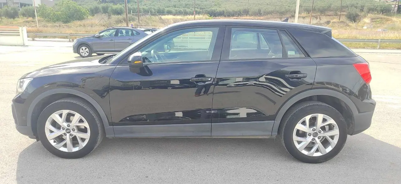 Audi Q2 - View 3