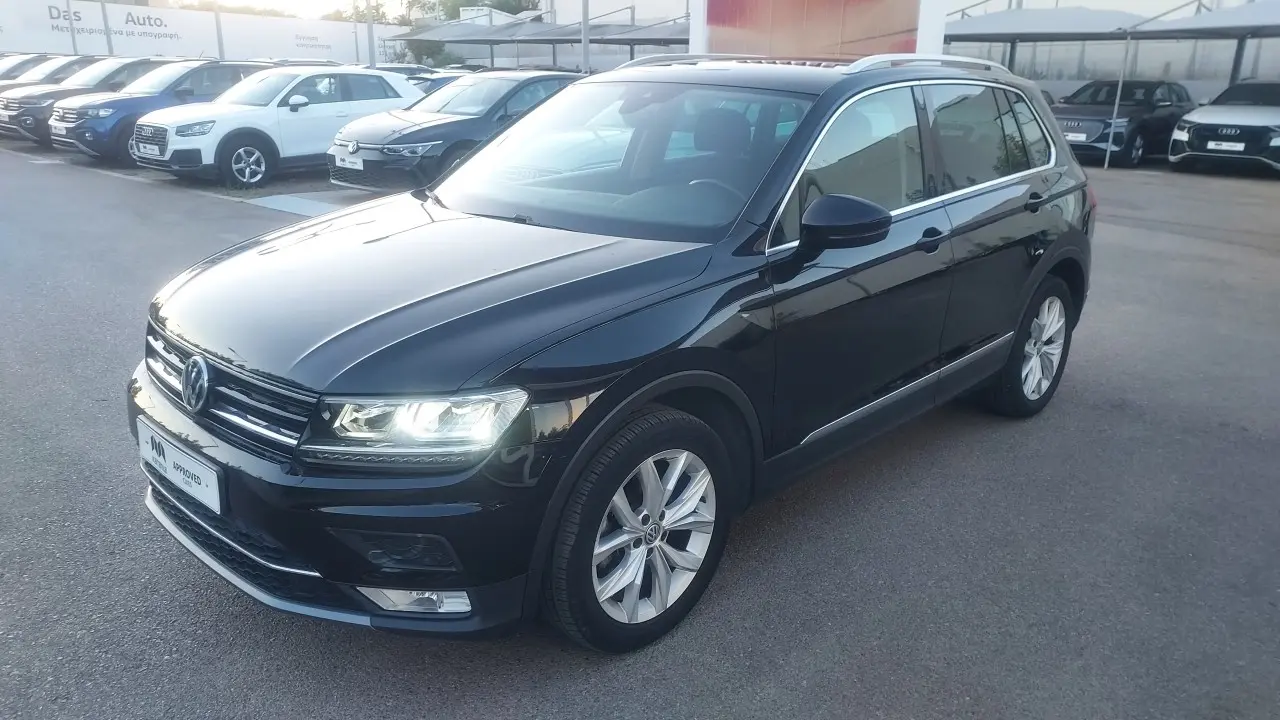 Volkswagen Tiguan - View 2