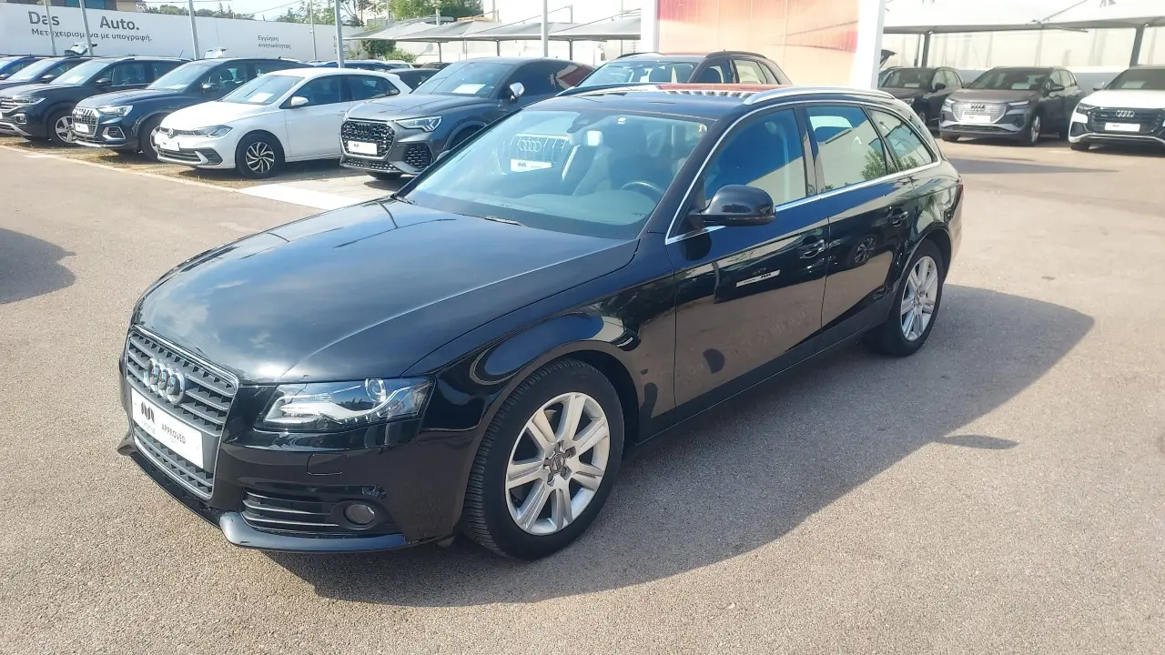 Audi A4 - View 2
