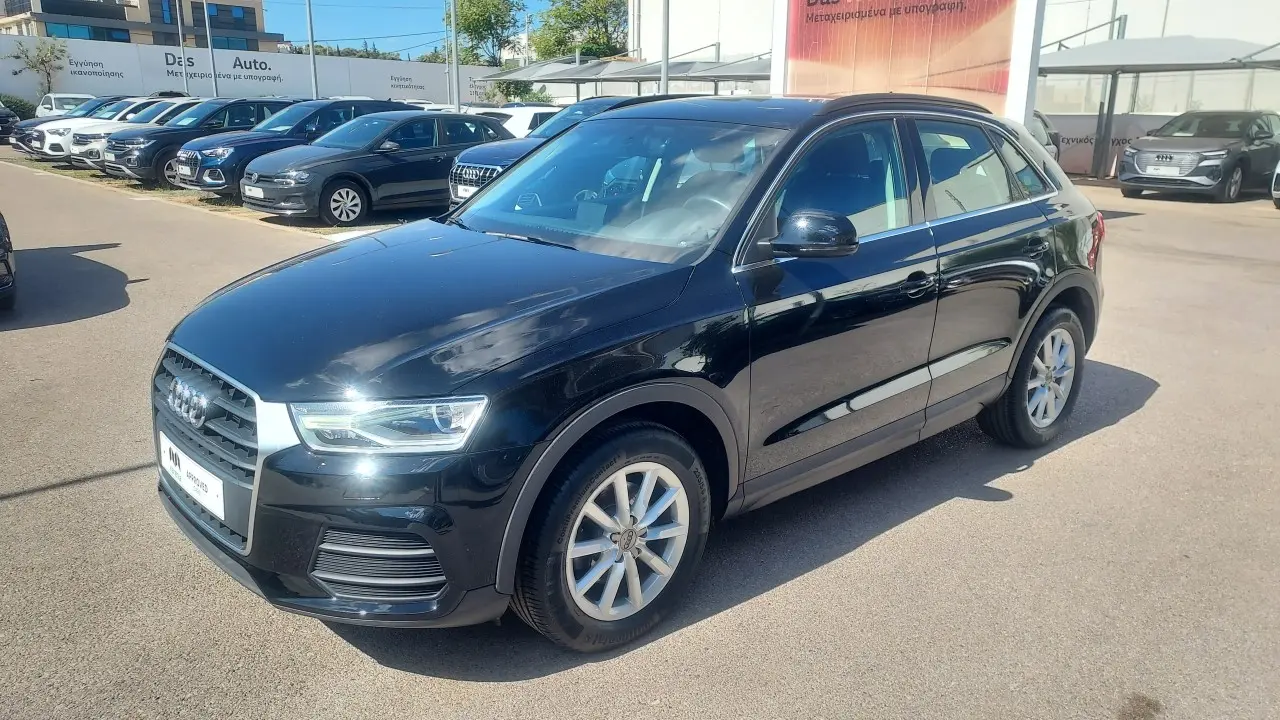 Audi Q3 - View 2