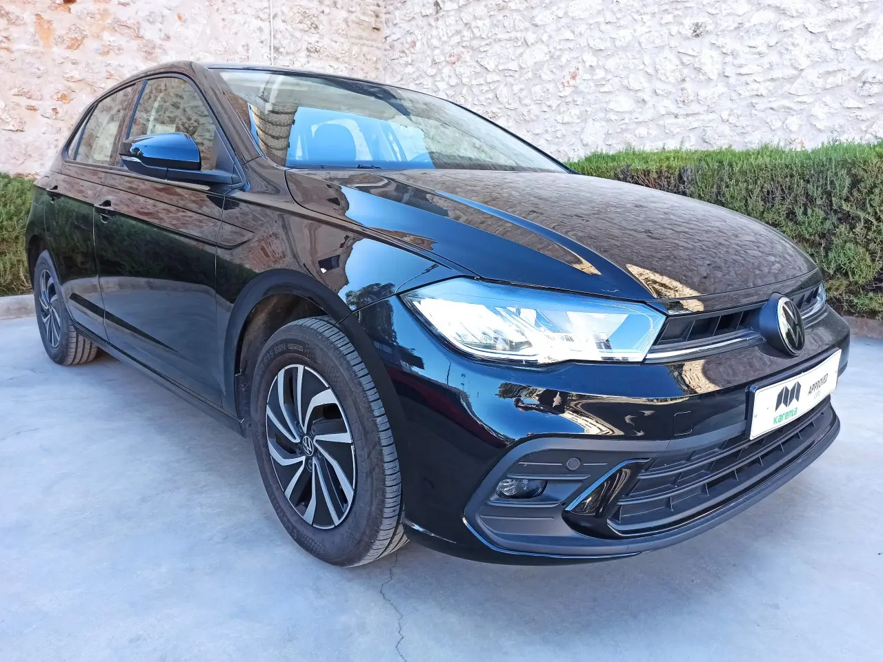 Volkswagen Polo - View 3